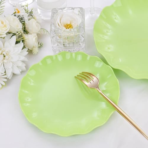 LIYH 24Pcs Green Unbreakable Plastic Plates for Birthday Scalloped - Image 4