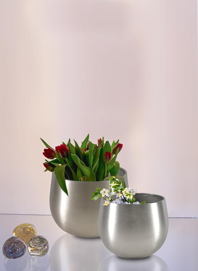 Serene Spaces Living Silver Aluminum Bowl, Decorative Bowl for Flowers, Potpourri, Catchall for Entryway, Dining Table Centerpiece, Home Décor, 6.5" Diameter & 5" Tall, Pack of 1
