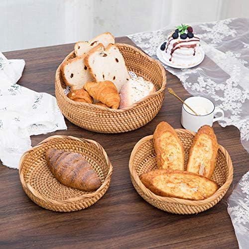 YANGQIHOME Rattan Bread Basket, Round Fruit Baskets, Scalloped Wicker Storage Bowls, Natural Woven Serving Basket Bowls, Decorative Baskets for Kitchen Counter Organizing, 1 Pack, M size