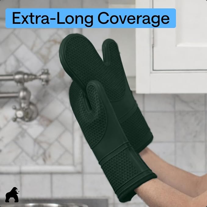 GORILLA GRIP BPA-Free Soft Silicone Oven Mitts, Heat Resistant and Waterproof Cooking Gloves, Thick Cotton Lining, Flexible Gripping for Baking Grilling, Kitchen Potholders Set, 12.5x8.3, Hunter Green