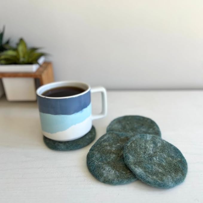 Humble Hilo Handmade Felt Coaster, 3.9 inches, Set of 4 (Thin Green Marbelized)