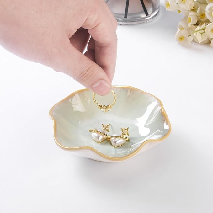 2PCS Lotus Leaf Shape Ring Holder Dish, Small Key Bowl, Ceramic Trinket Tray Jewelry Dish Organizing Necklace Earrings for Mom Friend Sister, All Jewelries Are NOT Included.White+Light Green.