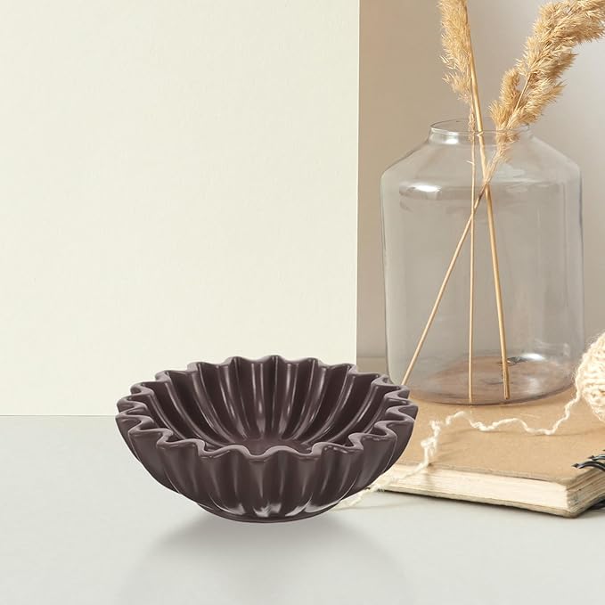 Decorative Wavy Edge Bowl 6-inch Black Fruit Bowl Jewelry Storage Organizer Snack and Key Holder for Living Room Tabletop Display