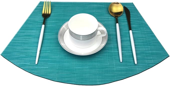 Wedge Shape Placemats for Round Dinner Table Woven Vinyl Non Slip Plastic PVC Table Mats Placemats Set of 4（Blue）