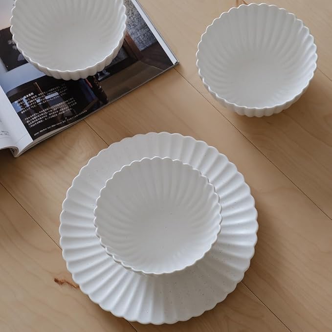 WENSHUO Daisy Plates Set of 6 (Nacre White, 10.5 Inch)