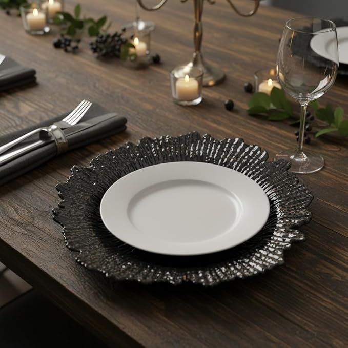 LOYALHEARTDY 24 Pack 13 Inch Black Charger Plates, Plastic Reef Textured Rim Round Decorative Underplates for Wedding, Party, Dinner Table