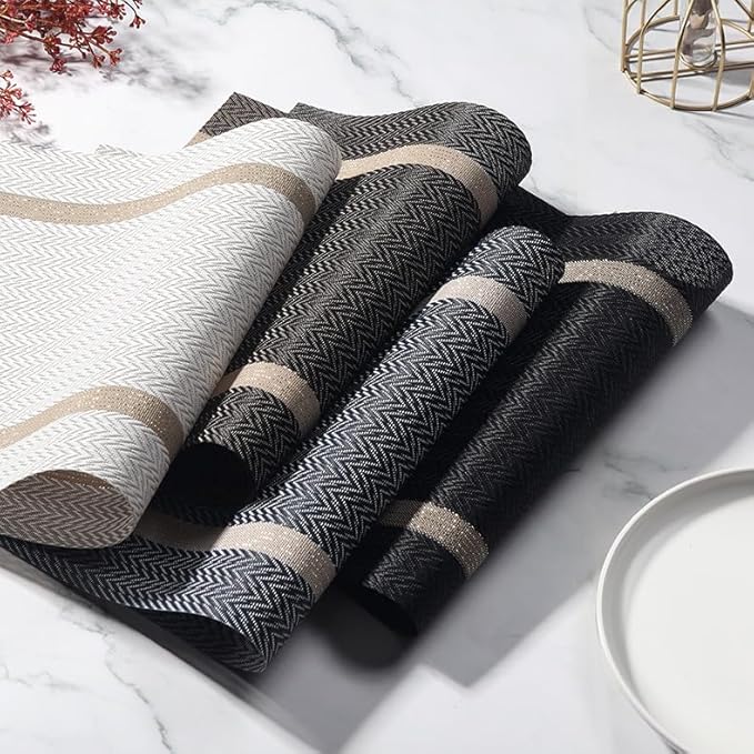 Placemats Set of 6 Durable Placemats Washable Kitchen Plastic Luxurious Table Mats for Home/Dining Room Decoration (Black)