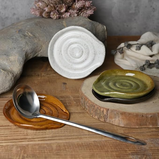 Spoon Rest for Stove Top, Ceramic Spoon Holder for Kitchen Counter, 5 Inches Coffee Spoon Holder Utensil Rest for Cooking, Green Gifts for Women Mom