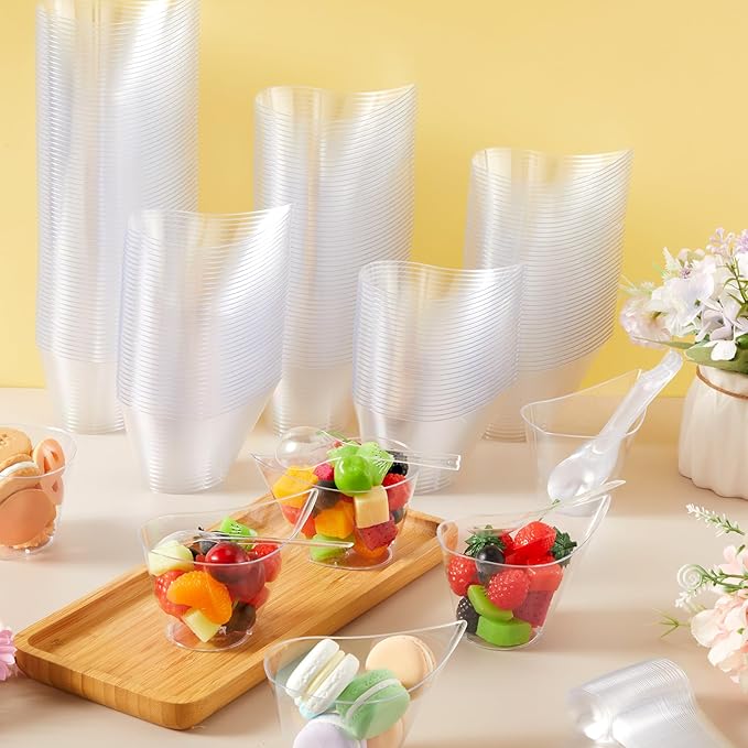 250 Pack Clear Plastic Dessert Cups with Tasting Spoons, Appetizer Cups Yogurt Parfait Bowls with Spoons for Party Supplies Catering Chocolate Desserts Buffet Food Display (7 oz)
