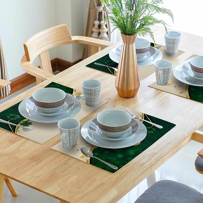Green Shamrock Placemats - St Patricks Day Place Mats Set of 4 Clover Table Mats 12x18 for Party Dining Table