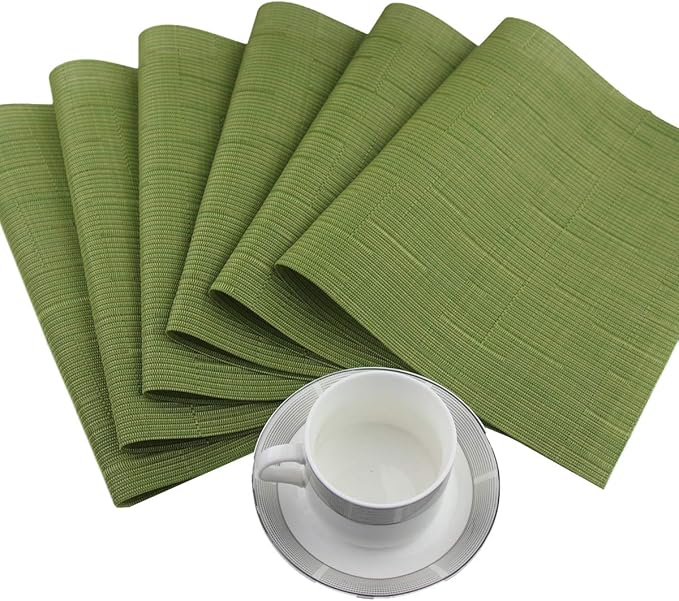 Vinyl Placemats,Washable Table Mats Easy to Clean Woven Placemats for Dining Table Set of 4 (Sage Green)