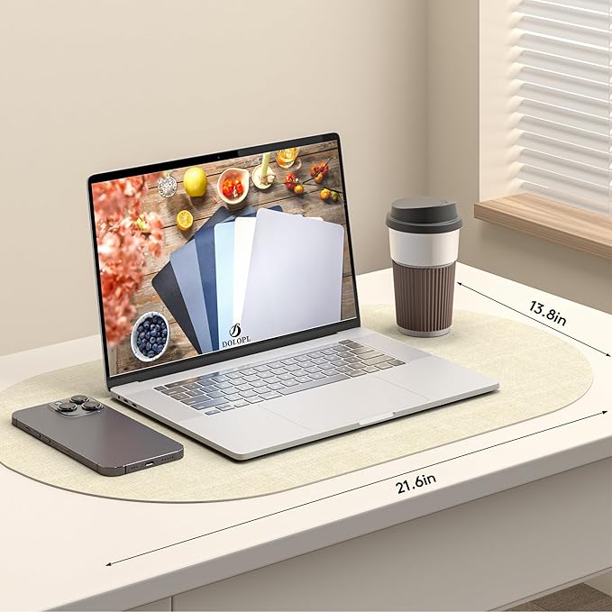 DOLOPL Placemats Set of 6, Oval Reversible Wipeable & Heat Resistant Place Mats, Modern Faux Leather Table Mats for Kitchen, Neutral Tablemats for Dining Table Decor, Wedding, Party(Beige)