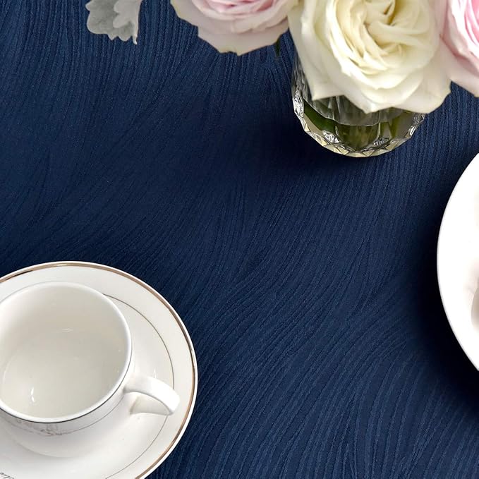 maxmill Jacquard Round Table Cloth Swirl Pattern Waterproof Antiwrinkle Heavy Weight Soft Tablecloths for Circular Table Cover and Kitchen Dinning Tabletop Decoration Round 70 Inch Navy Blue