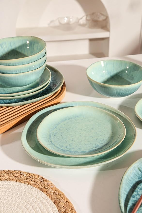 Modern Plates and Bowls Sets 12-Piece Ceramic Dinnerware Set for 4 Blue Kitchen Plates and Bowls Microwave Dishwasher and Oven Safe Stackable Tableware Dinnerware Sets for Everyday Use