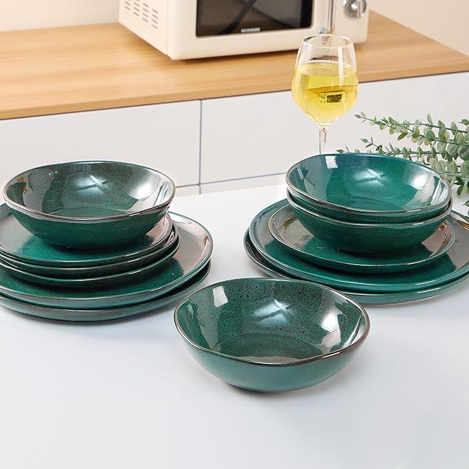 Bestone 12 Pieces Round Kitchen Dinnerware Sets，Plates and Bowls Sets,Dishes, Plates, Bowls, Dish Set, Chip Resistant Ceramic Dinnerware Set, Dishwasher/Microwave Safe,Service for 4,Ceylon Green