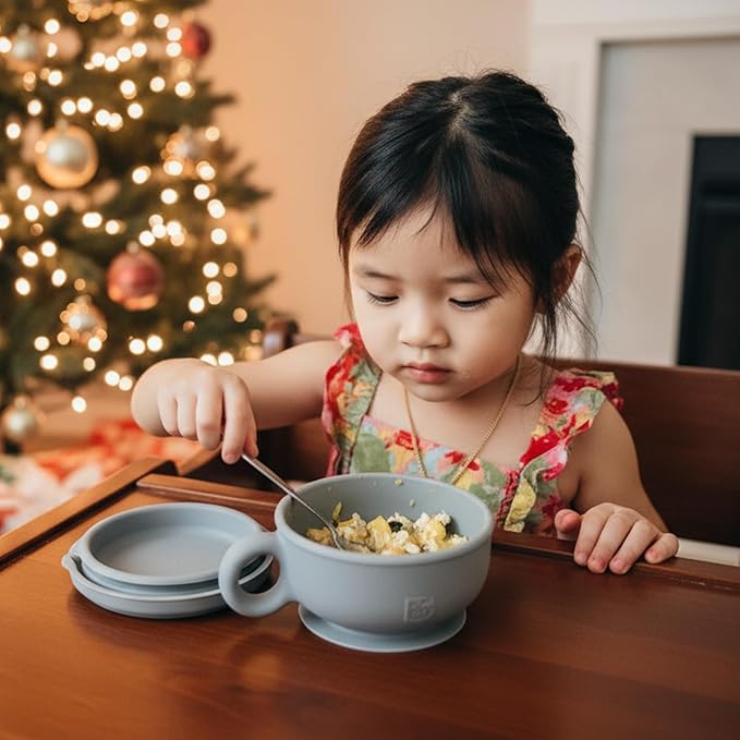 TalkTools Itsy Bowl with Locking Lid - Platinum grade silicone with Volume Lines, Curved Walls for Easy Scooping - for Babies, Toddlers, Children, and Elderly - Snack Cup Lid Accessory (Ocean)