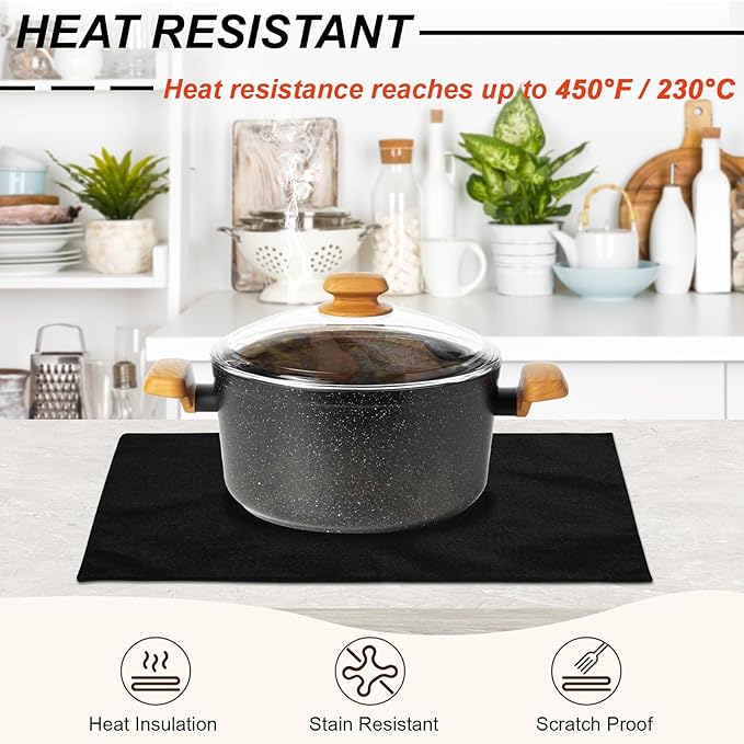 Cloth Placemats Set of 4, Cotton Linen Blend Machine Washable Double Layered Durable Place Mats Heat Resistant Placemats Wrinkle Free Thick Fabric Dining Table Mats (Black, 4)