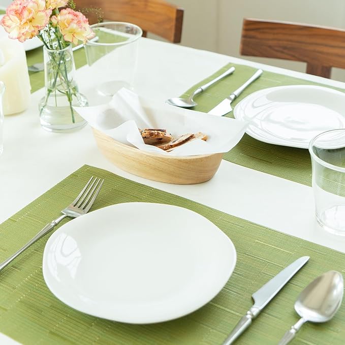 Placemats Set of 4 Vinyl/Plastic Woven Place Mats for Kitchen Table Indoor/Outdoor Washable Placemat Wipeable Dining Table Mats (Oliver Green,4)