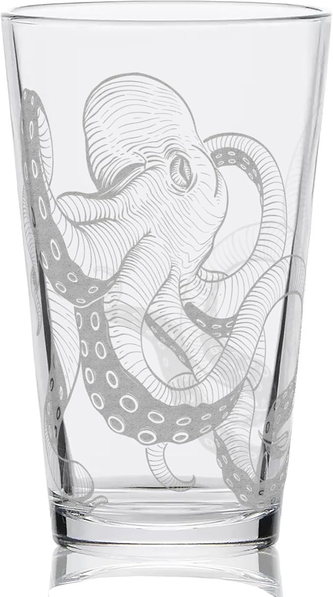 OCTOPUS Engraved Beer Pint Glass | Great Nautical Drinking Gift Idea for Ocean Marine Enthusiasts Divers Sea Creatures