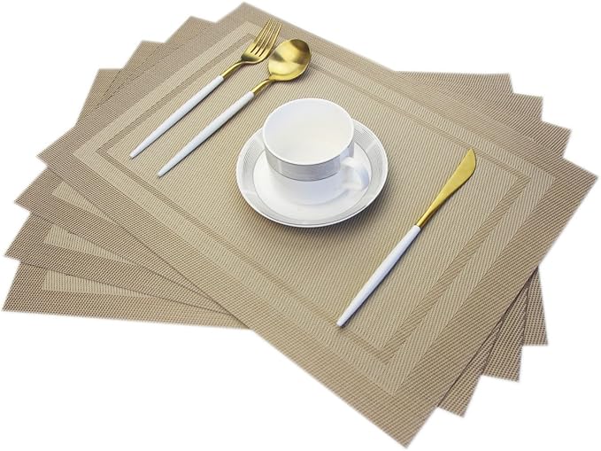 Placemats Easy to Clean Non-Slip Woven Plastic Placemats for Kitchen Table Washable Table Mats Set of 4 (Beige)
