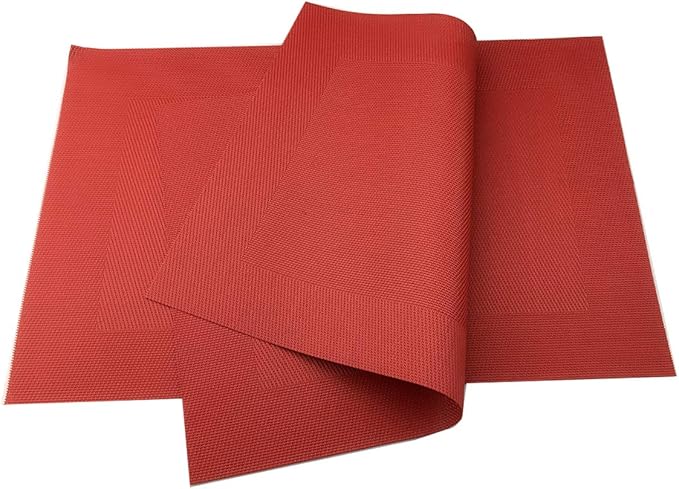 Gugrida Vinyl Red Placemats Heat Resistant Dining Table Mats Non-Slip Washable Place Mats Set of 6 （Red）