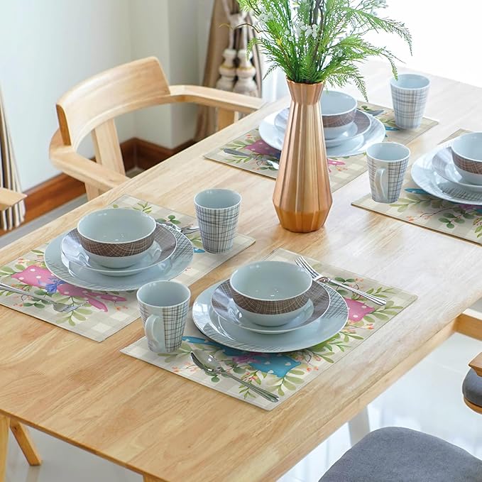 Easter Placemats Set of 4，Bunny Rabbits Green Leaves Table Kitchen Mat 12x18 Inch Floral Spring Decor Holiday Table Mats for Seasonal Party Kitchen Dining Decoration