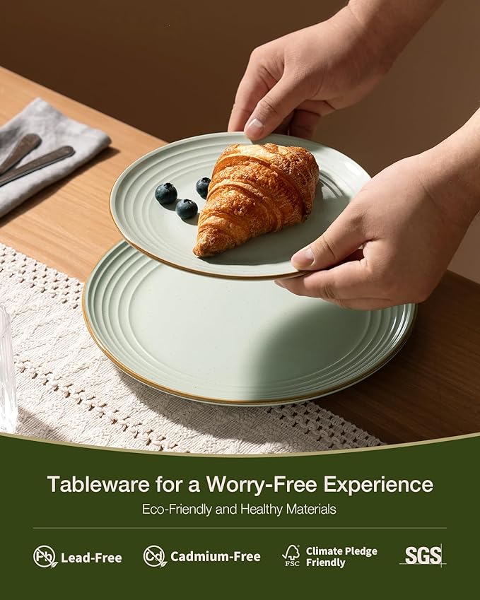 Famiware Jupiter Dinnerware Set, Plates and Bowls Dish Sets for 8 (24 Pieces), Microwave and Dishwasher Safe Stoneware Speckled Tableware, Chip and Scratch Resistant, Light Green