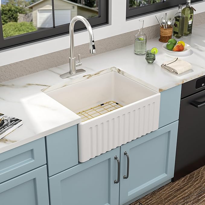 24"x18" White Farmhouse Sink – Reversible Apron Front, High-Gloss Porcelain Ceramic Fireclay Single Bowl Small Kitchen & Bar Farm Sink Basin