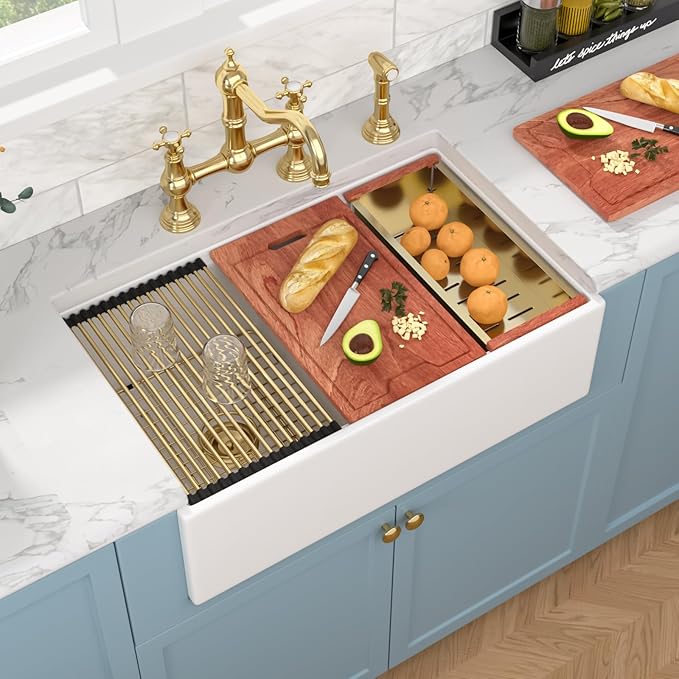 Sarlai 33 White Farmhouse Kitchen Sink Double Bowl - 33x20 Inch Apron Front Kitchen Sink Workstation Reversible Undermount Ceramic Fireclay Farmer Sinks Basin With Gold Accessories