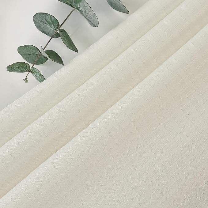 maxmill Weaved Texture Tablecloth Water Resistance Antiwrinkle Spillproof Soft Washable Table Cloth for Dining Room, Buffet Banquet Parties Holiday Dinner, Rectangular 70 x 108 Inch, Ivory