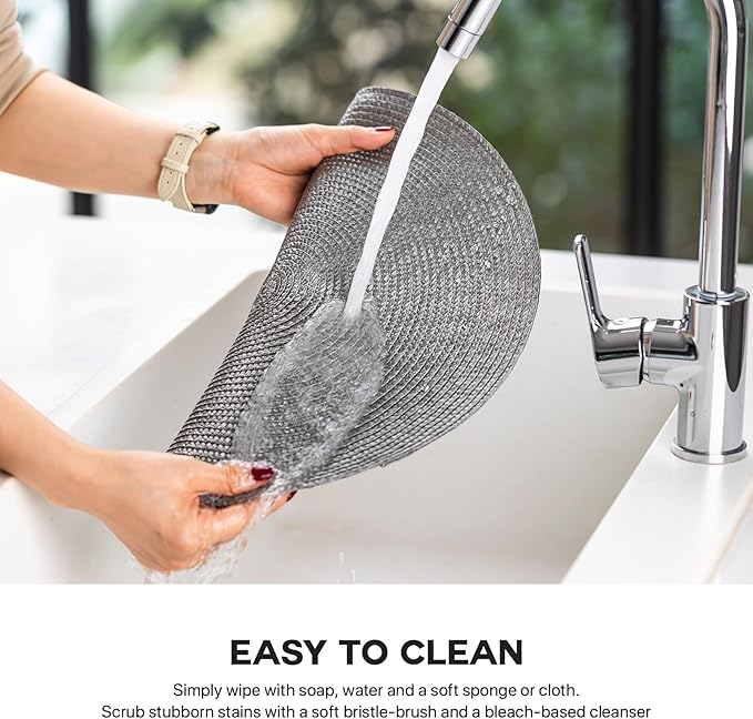 Round Placemats Set of 6 Plastic Woven Placemats Washable Wipeable Table Mats for Dining Table Heat Resistant Non-Slip Circle Place Mats (Gray)