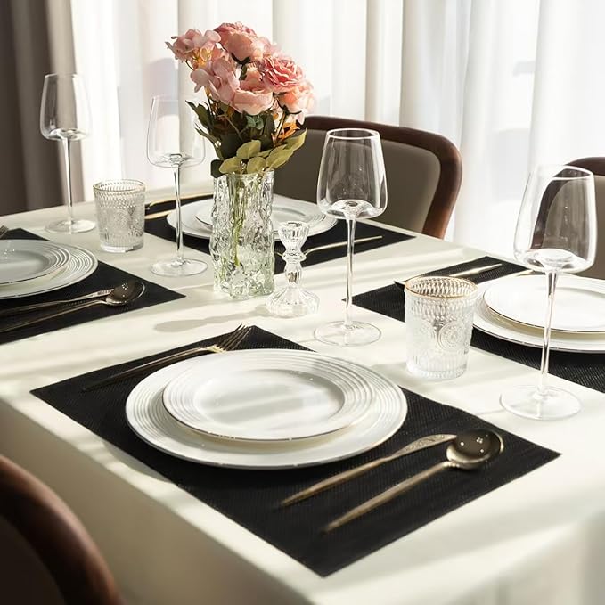 Placemats Set of 6 Vinyl/Plastic Woven Place Mats for Kitchen Table Indoor/Outdoor Washable Placemat Wipeable Dining Table Mats (Full Black,6)