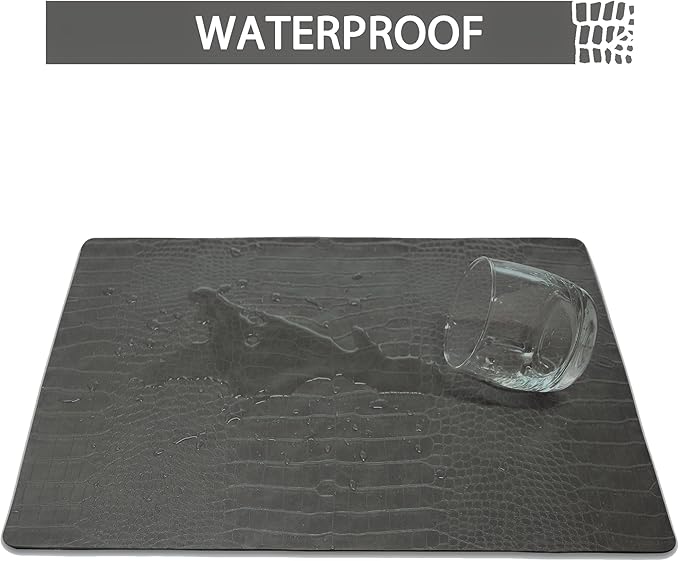 Set of 8 Faux Leather Placemats, PU Table Mats, Waterproof, Stain Resistant, Heat Resistant, Easy to Clean for Kitchen Dining Table,Conference Table