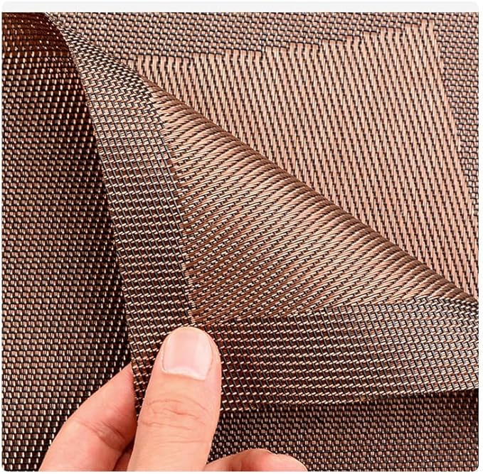 Wedge Shape Placemats for Round Dinner Table Woven Vinyl Wipe Clean Non Slip Plastic Table Mats Set of 4（Brown）