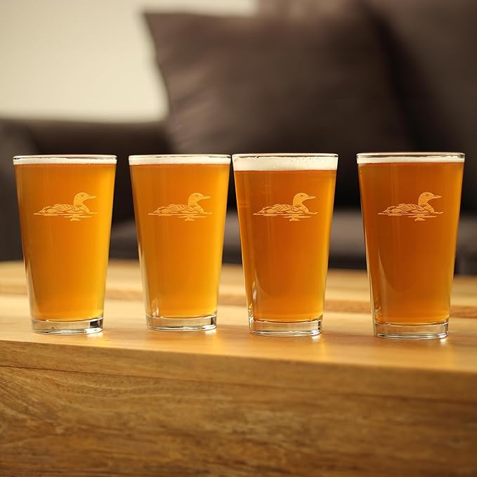 Bevvee Loon Pint Glass for Beer - Fun Bird Themed Gifts and Decor for Men & Women - Set of 4-16 oz Glasses