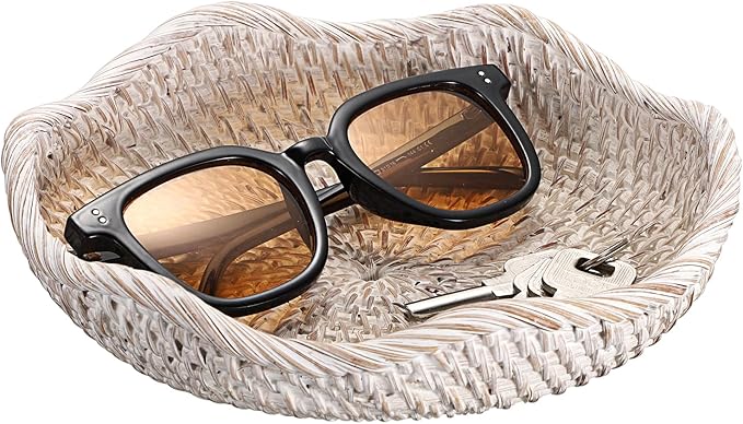 Hipiwe Handwoven Rattan Basket Tray Decorative Key Tray for Entryway Table Handwoven Wicker Storage Bowl for Fruit Bread Candy, Whitewash 7.9 Inch