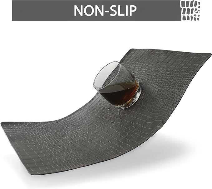 Set of 6 Faux Leather Placemats, PU Table Mats, Waterproof, Stain Resistant, Heat Resistant, Easy to Clean for Kitchen Dining Table,Conference Table