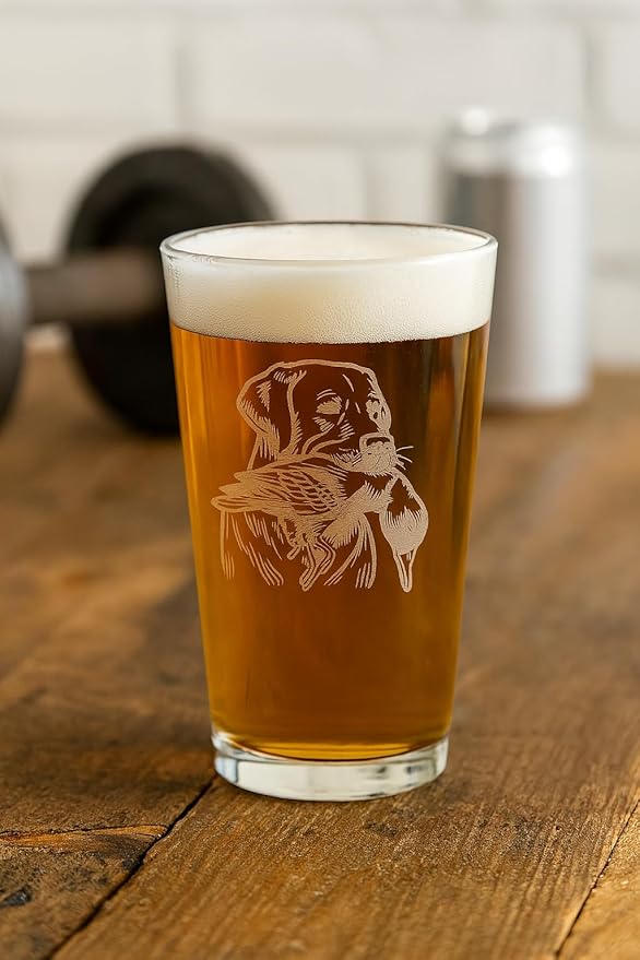 Hat Shark Duck Hunting Gear Decor Beer Glass - Mallard Duck Black Lab Hunting Gift - Laser Engraved 16 oz Pint Drinking Glass Dog Cool Hunters Gift for Men and Women Who Love Water Dogs