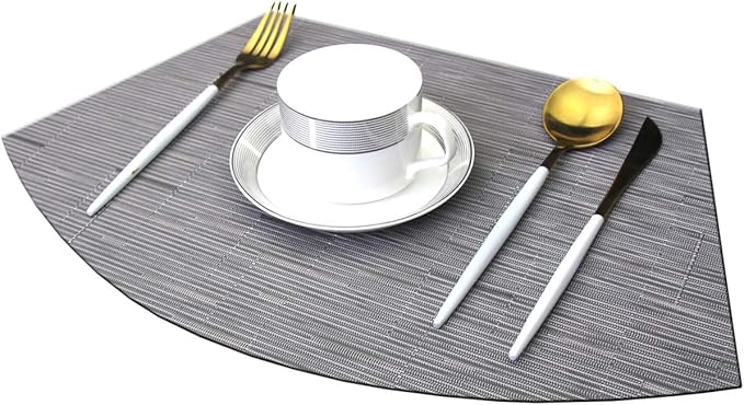 Wedge Placemats for Round Dining Table Woven Vinyl Easy Wipe Plastic Non Slip Table Mats Set of 6（Grey）
