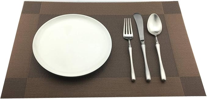Gugrida Vinyl Brown Placemats Heat Resistant Dining Table Mats Non-Slip Washable Place Mats Set of 6 （Brown）