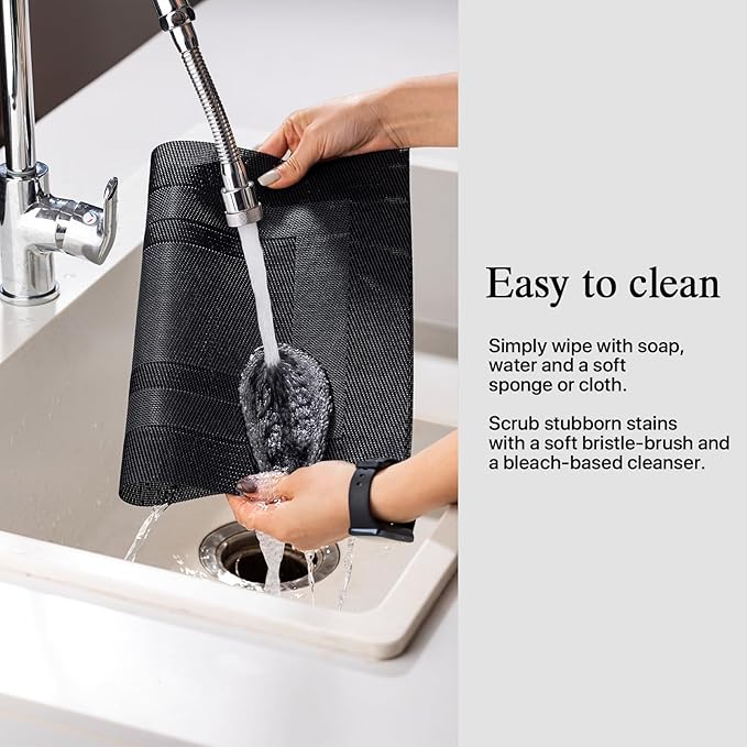 Placemat Set of 4 - Easy Clean Woven Vinyl Placemats for Dining Table, Indoor/Outdoor Place Mats, Washable PVC Table Mats（Black Cube）