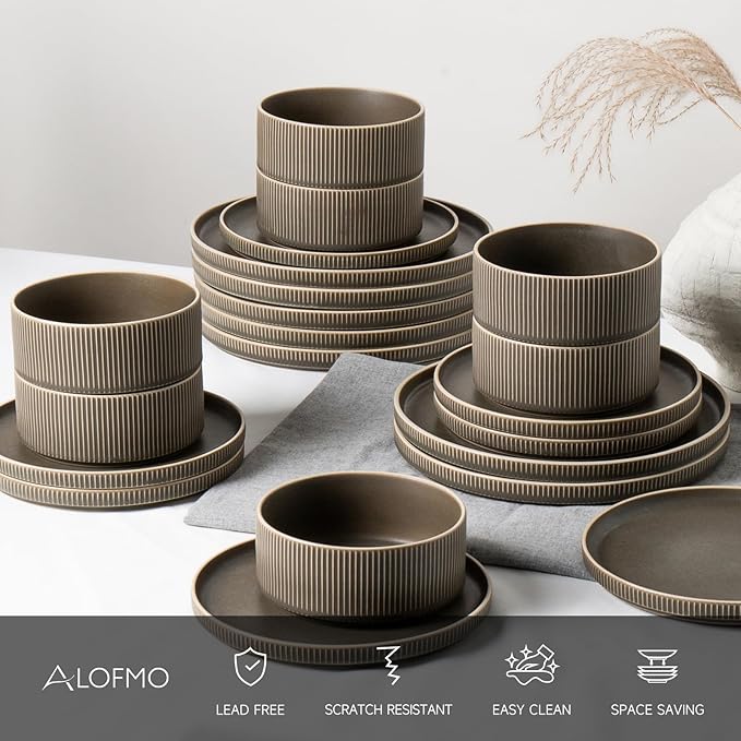 Dinnerware Set Service for 6, 18-Piece Ceramic Plates and Bowls Set, Chip & Scratch Resistant, Microwave and Dishwasher Safe, Modern Minimalist Tableware for Everyday Use, Matte Green