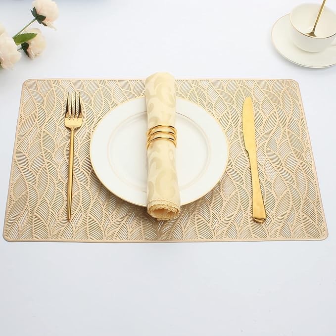 Evevda Gold Rectangle Vinyl Placemats for Dinner Table Set of 6 Wipeable 6Pcs Table Mats Metallic Plastic Place Mats for Wedding Annersary Dinner Table Decoration Mats(17.9x11.8inch/45.5x30cm)