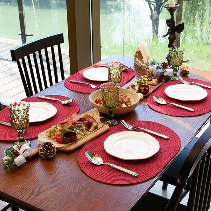 Noctiflorous Oval Braided Placemats Set of 4 Woven 12x18 Inch Non Slip Washable Heat Resistant Place Mats Round Tablemats for Dining Kitchen Party Daily Table Decor Dinner Mats (Red, 4)