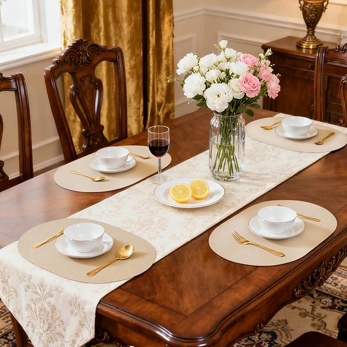Oval Placemats for Dining Table Set of 2, Washable Leather Table Mats, Waterproof Heat-Resistant Non-Slip Kitchen Placemats, Simple Style Oval Design
