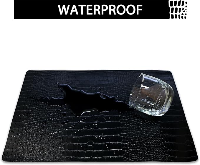 Set of 4 Faux Leather Placemats, PU Table Mats, Waterproof, Stain Resistant, Heat Resistant, Easy to Clean for Kitchen Dining Table,Conference Table