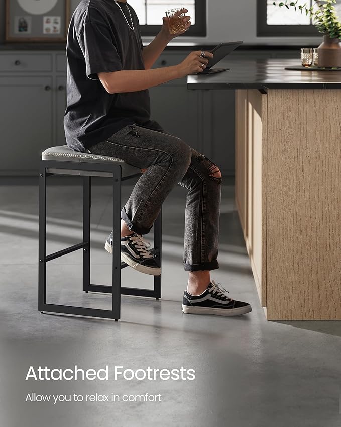 VASAGLE EKHO Collection - Bar Stools Set of 4, Counter Height Bar Stools, Synthetic Leather with Stitching, Mid-Century Modern Counter Stools, 26-Inch Tall, Kichen Home Bar Dining Room, Dove Gray