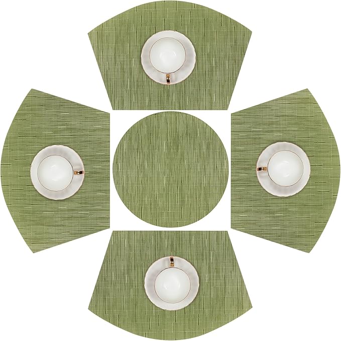 SHACOS Small Round Table Placemats Set of 5 Woven Vinyl Wedge Placemats with Centerpiece Round Table Mats Heat Resistant Wipe Clean (5, Green)
