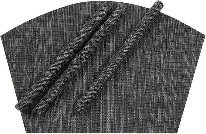 SHACOS Small Round Table Placemats Set of 5 Woven Vinyl Wedge Placemats with Centerpiece Round Table Mats Heat Resistant Wipe Clean (5, Black Gray)