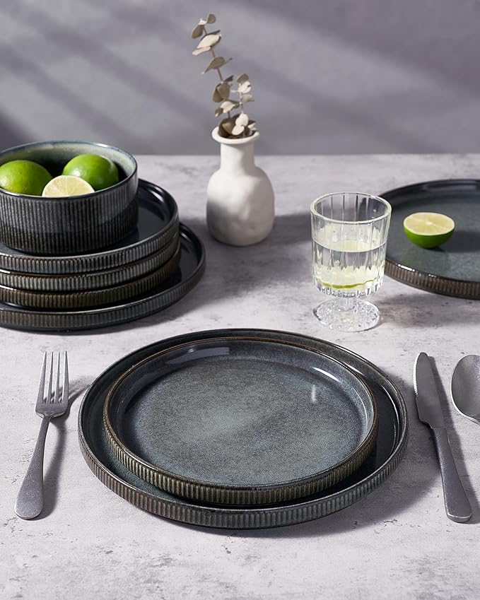 famiware Star Salad Plates for 6, 8 inches Plate Set, Stoneware Dinnerware, Small Dinner Plates for Dessert, Salad, Appetizer,Deep Forest